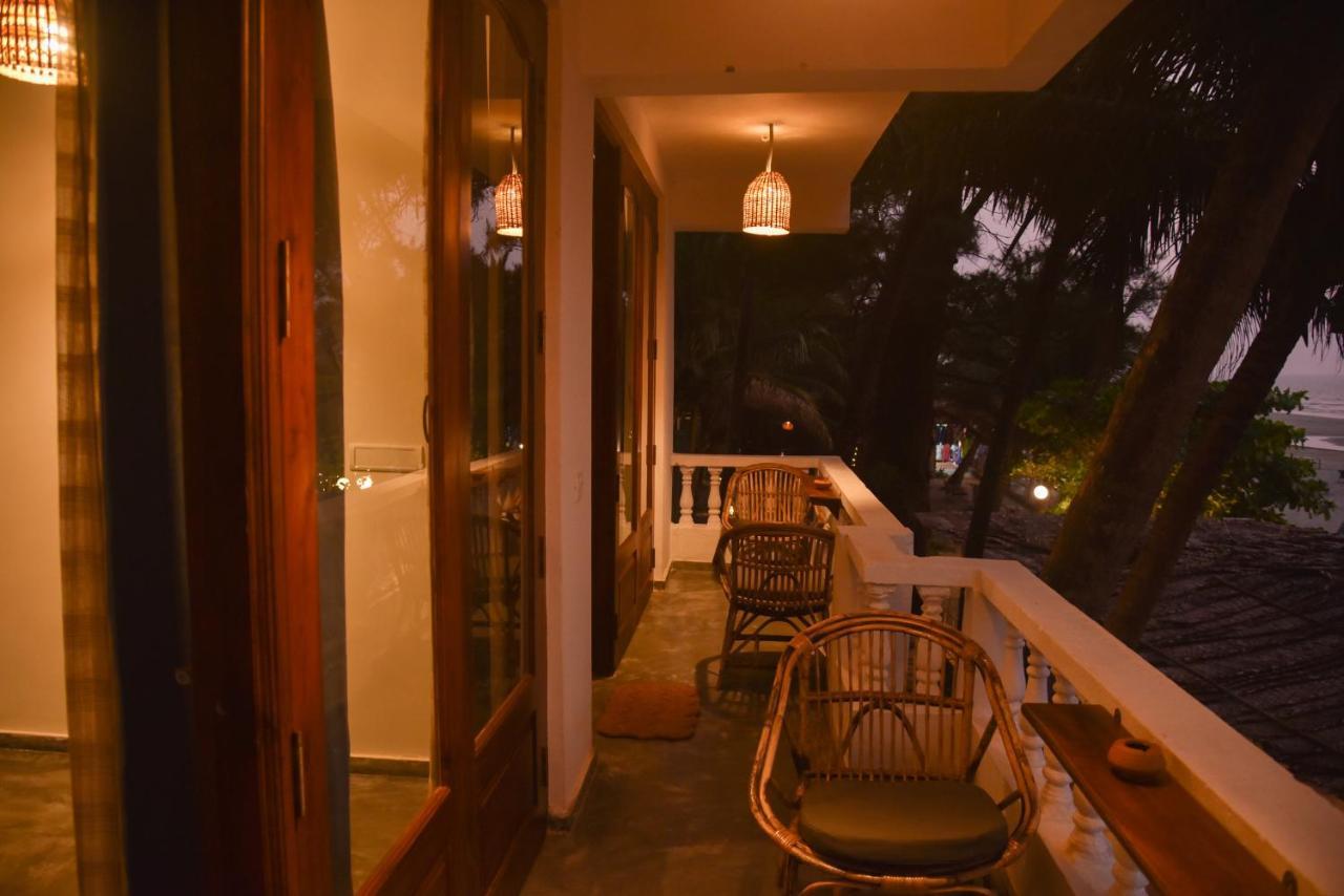 Silent Beach Resort Mandrem Exterior foto