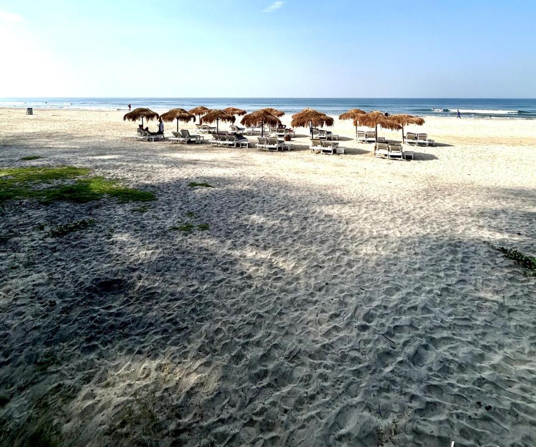 Silent Beach Resort Mandrem Exterior foto